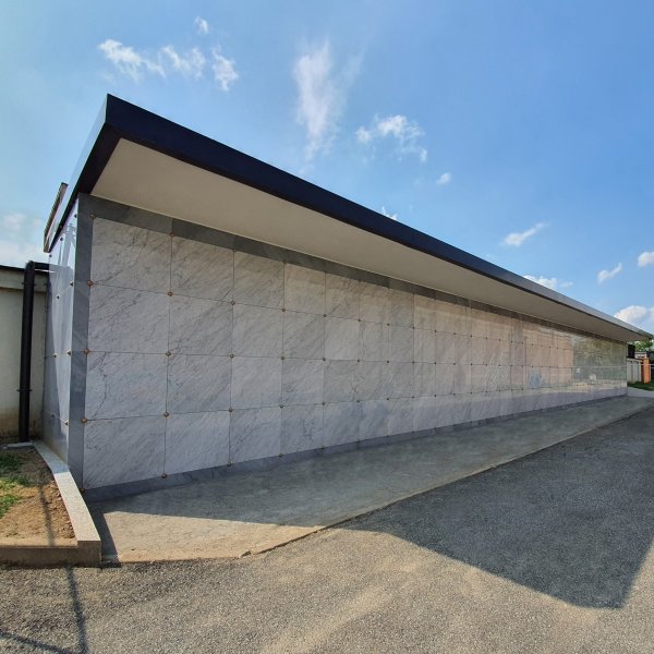 LOCULI IN POLIETILENE FRONTALI A FORNETTO